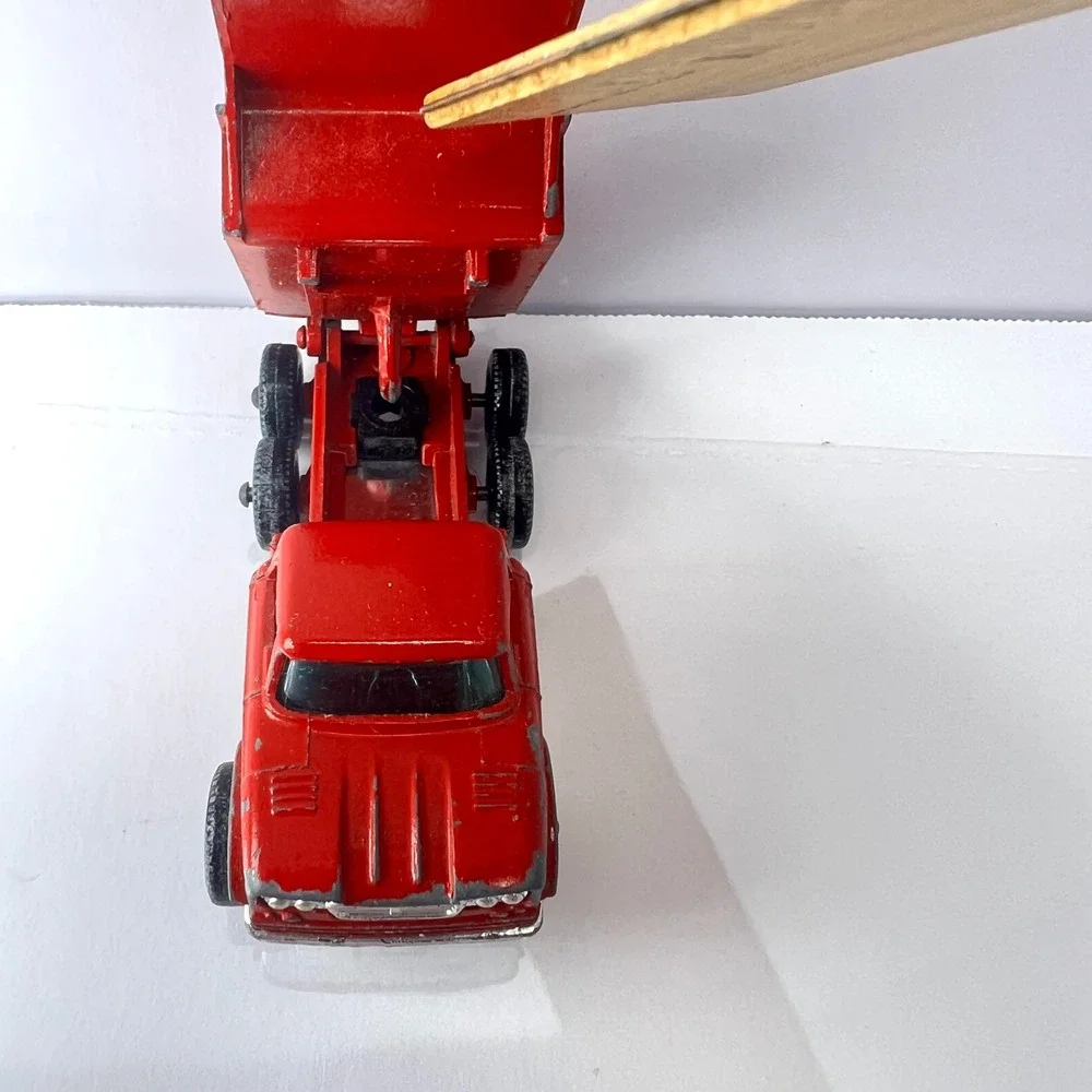 Matchbox Red Dumper Truck Series No 48 Lesney Vintage Made in England‎ British